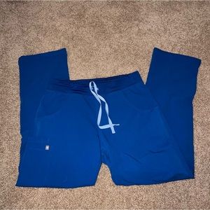 Figs Kade Cargo Scrub Bottoms. Royal Blue. Size Medium